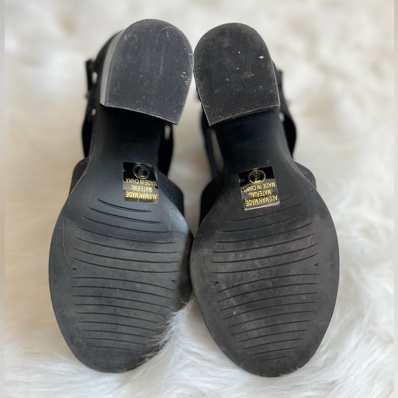 Strappy buckle boots - Picture 5 of 7